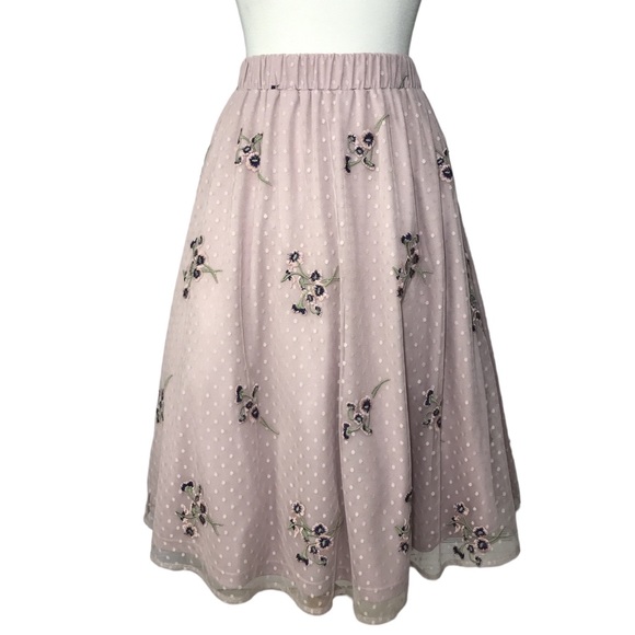 Luna Moon Dresses & Skirts - Luna Moon Heathered Rose Polka Dot Tulle Full Midi Skirt with Floral Embroidery